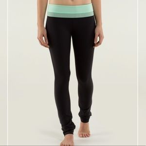 Lululemon Skinny Groove Pant